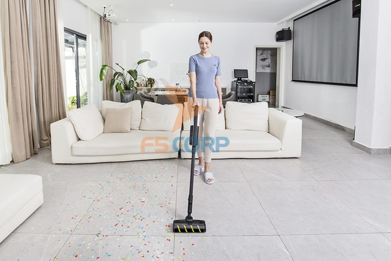 Máy hút bụi cầm tay Karcher VC 4s chạy pin mã 1.198-291.0