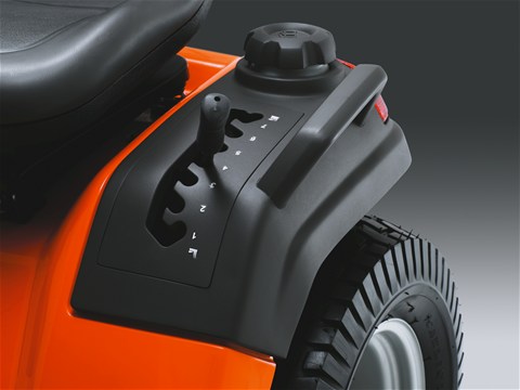 Xe cắt cỏ người lái Husqvarna LT154