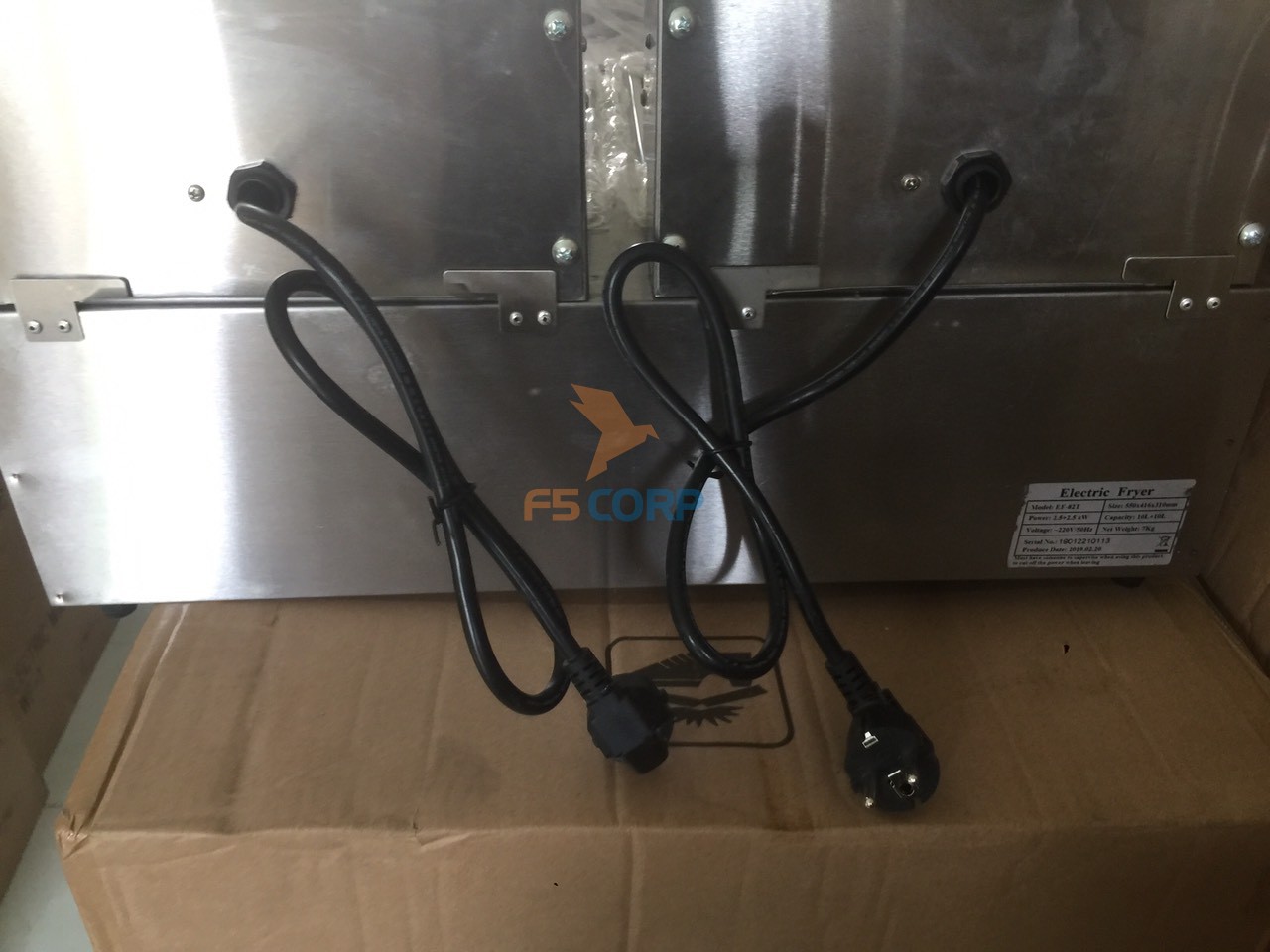Bếp chiên nhún điện đơn SunChef 8L