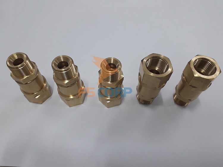 Cổ chống xoắn dây phun áp lực cho máy Lutian, promac, tiger