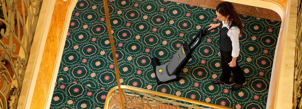 Máy hút bụi đứng Karcher CV 38/2 Adv mã 1.033-336.0
