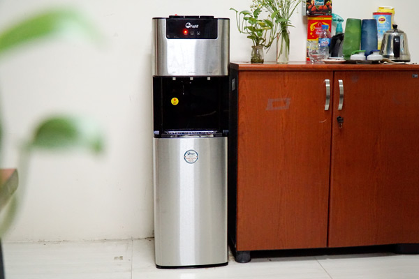 Cây nước nóng lạnh bình âm cao cấp FujiE WD7500C