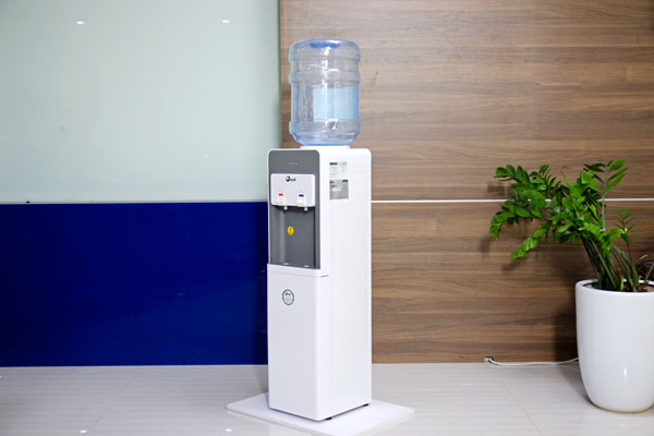 Cây nước nóng lạnh cao cấp FujiE WD1900E