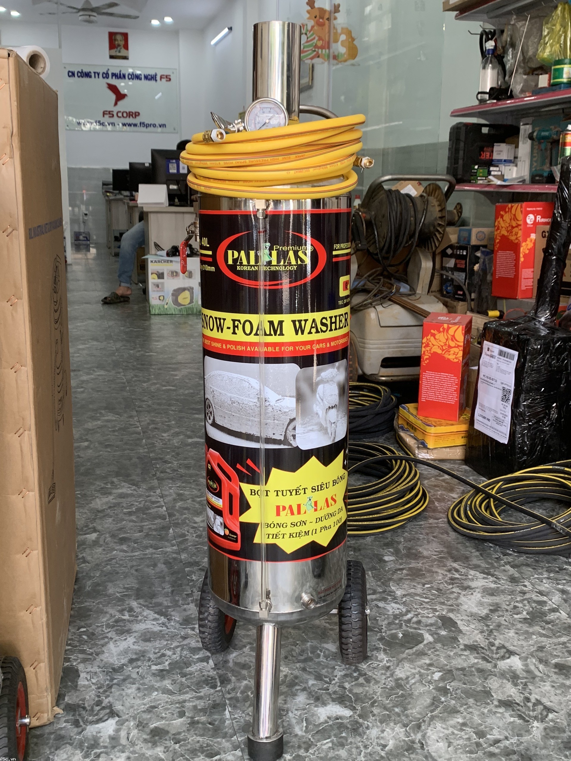 Bình rửa xe bọt tuyết Pallas 20 lít