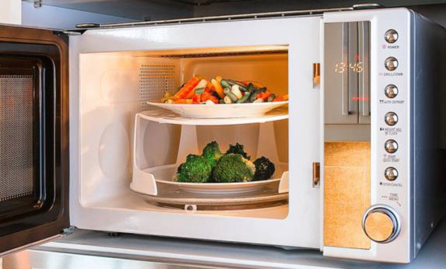 Những điều cấm kị khi sử dụng lò vi sóng
