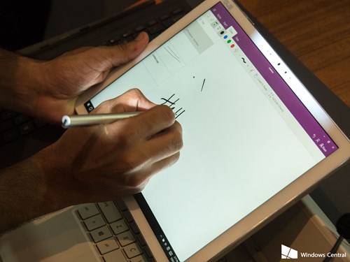 Cận cảnh máy tính bảng lai Asus Transformer 3 vừa ra mắt