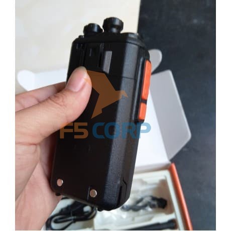 Máy bộ đàm Motorola GP-680