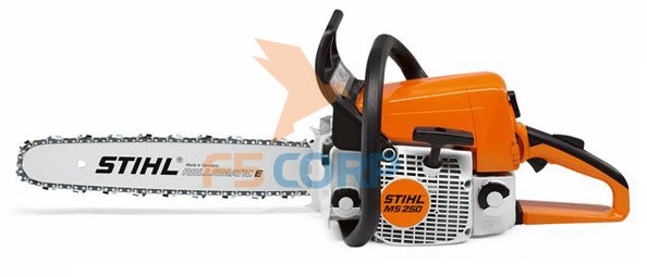 Máy cưa xích chạy xăng Stihl MS250 Lam sên bánh xe 18 in 30m 1 chân
