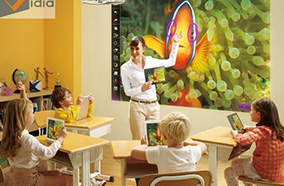 Máy chiếu EPSON Projector EB - 925