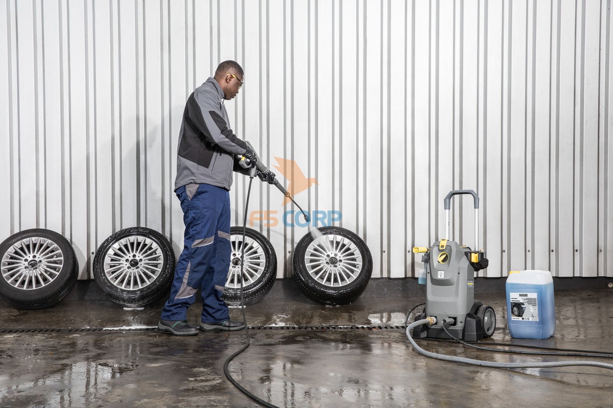 Máy phun áp lực Karcher HD 6/15 M mã 1.150-945.0