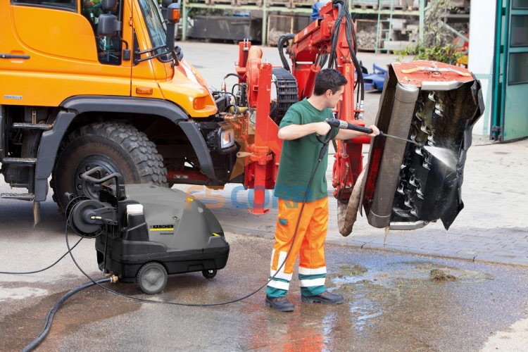 Máy phun áp lực nước nóng Karcher HDS 8/17C