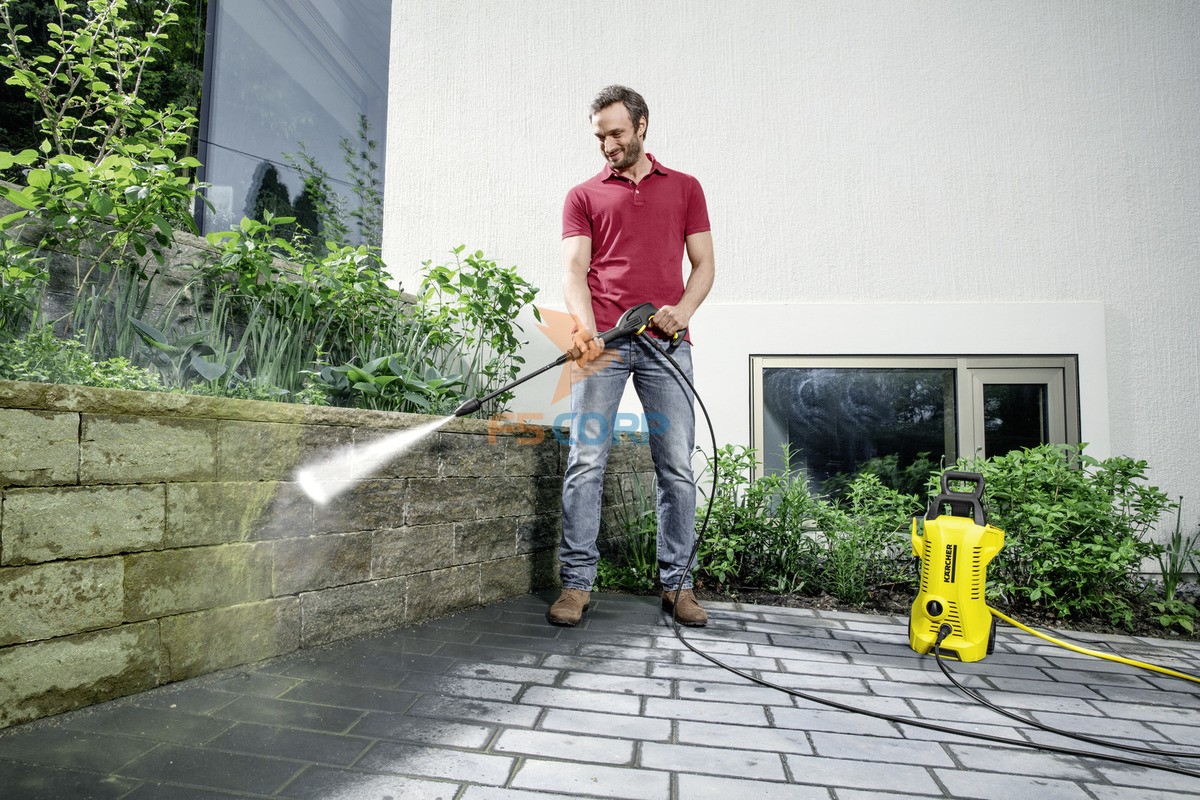 Máy phun áp lực Karcher K2 Full Control *EU (1.673-400.0)