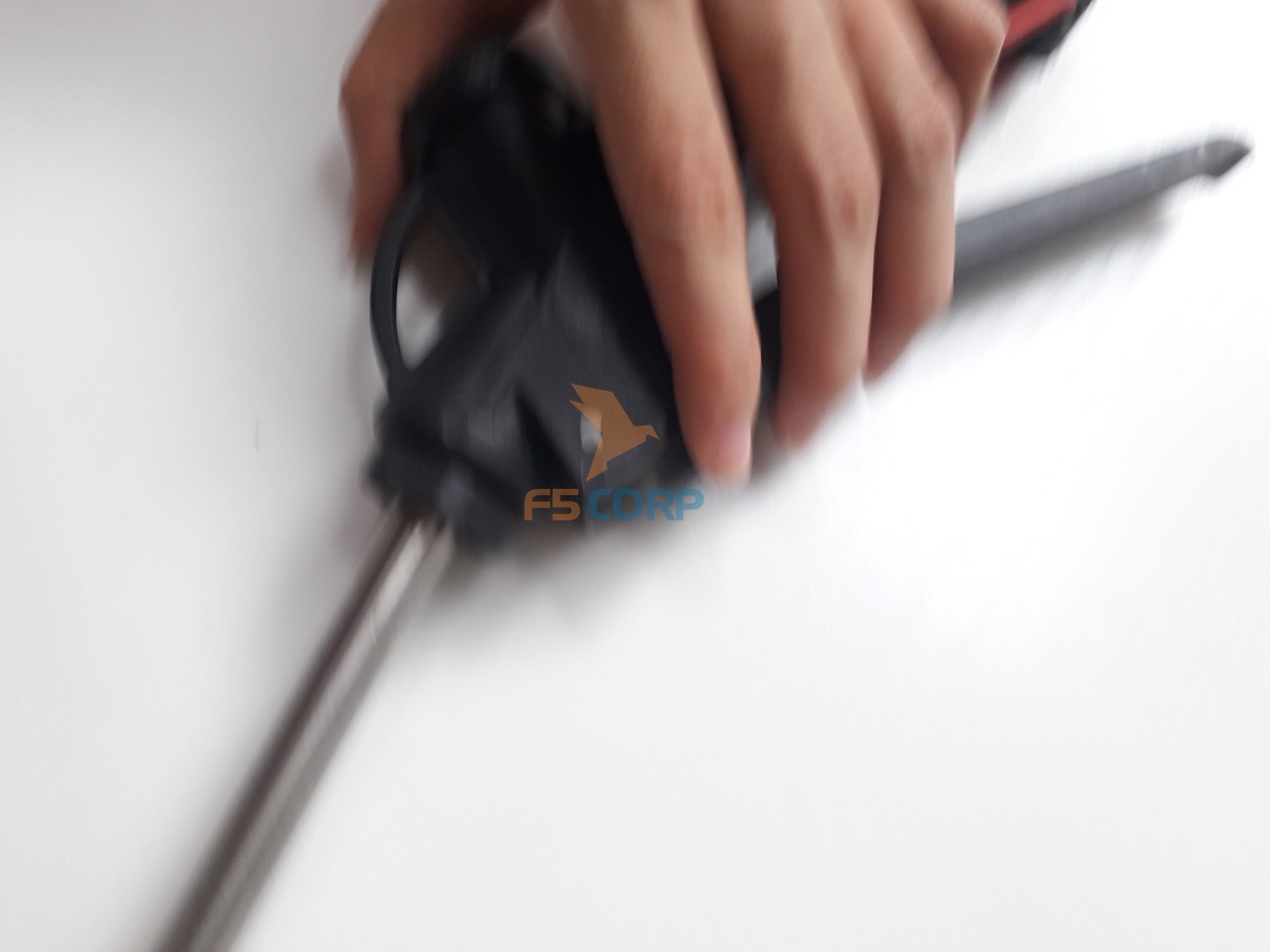 Súng phun bọt tuyết siêu mịn Jully dài 80cm 