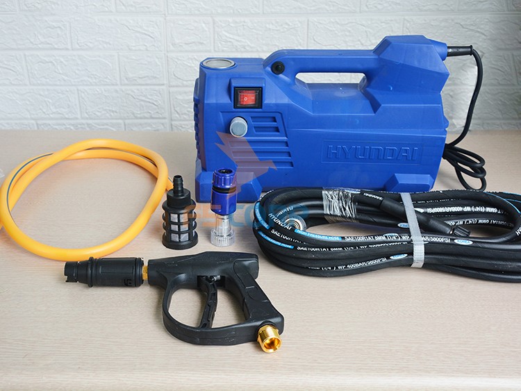 Máy phun xịt áp lực Hyundai HRX915