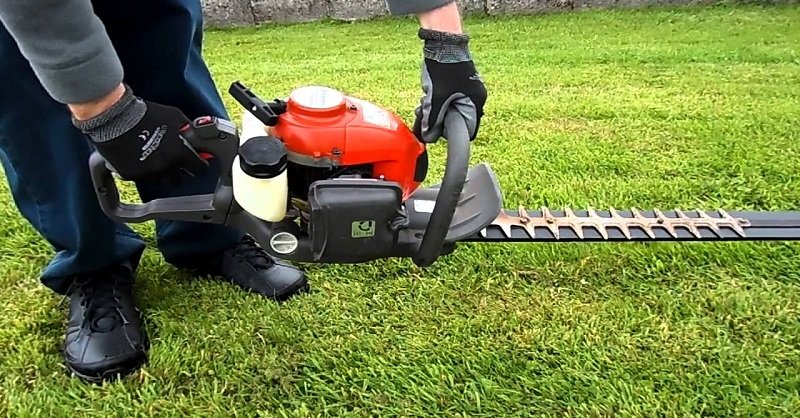 Máy tỉa hàng rào tầm thấp Husqvarna 226HD60S