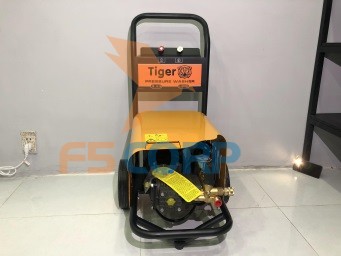 Máy phun xịt rửa xe cao áp tự ngắt 2.2KW Tiger UV-1145