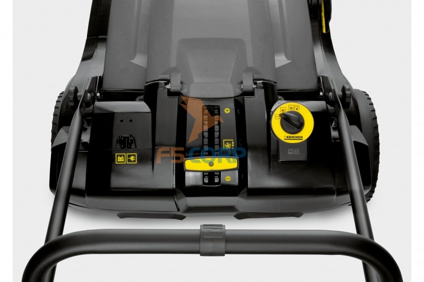 Máy quét rác Karcher KM 70/30 C Bp Pack (1.517-214.0)