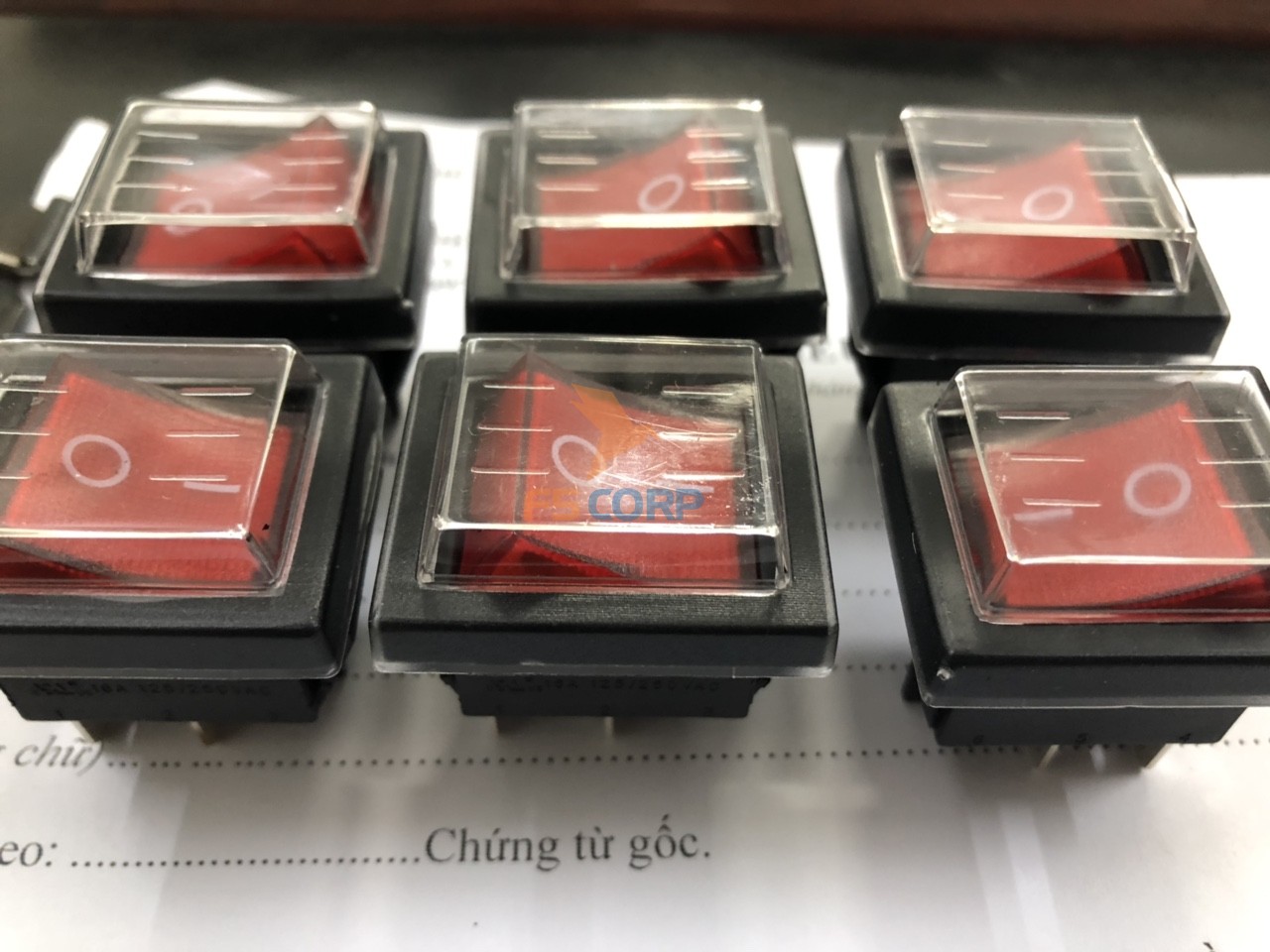 Công tắc máy hút bụi hút nước