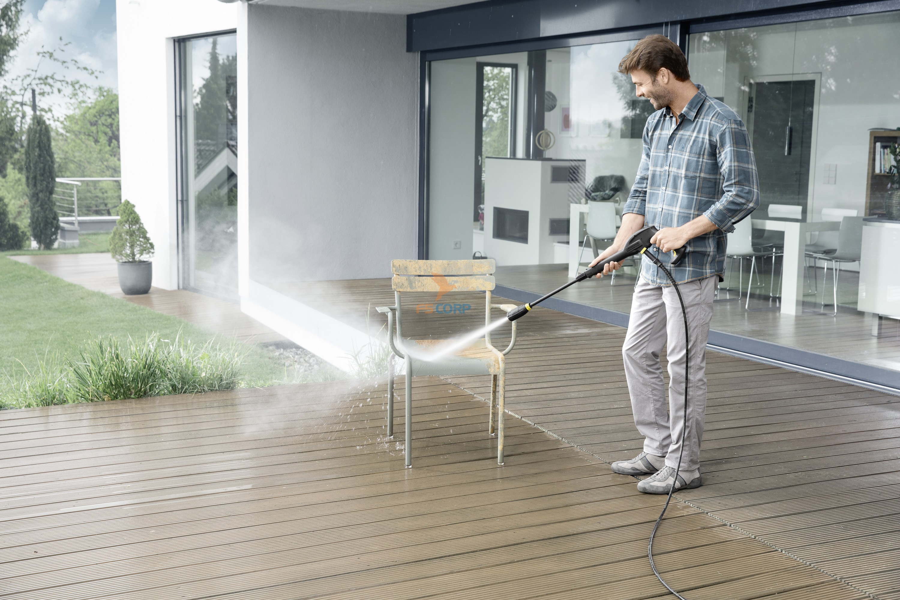 Máy phun áp lực Karcher K2 Full Control Car & Home EU mã 1.673-406.0
