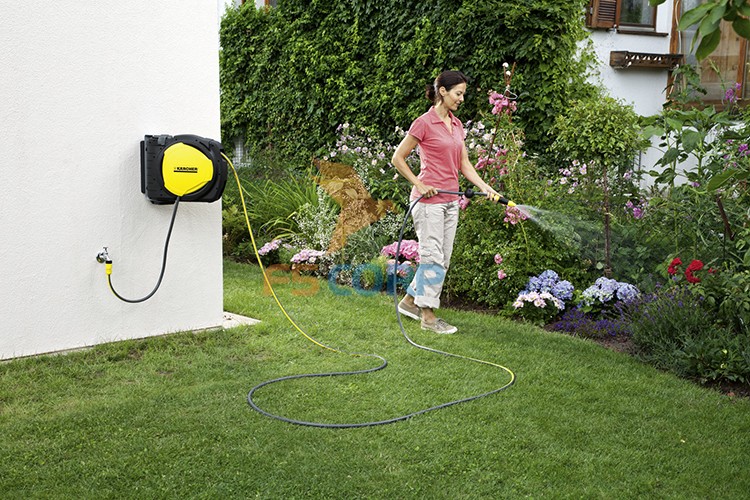 Bộ vòi tưới treo tường dây cuốn tự động 20m Karcher CR 7.220 (2.645-218.0)
