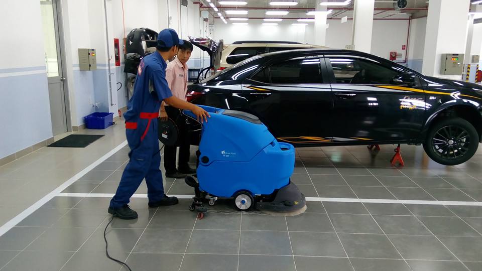 Máy chà sàn liên hợp Clean Maid TT 50E