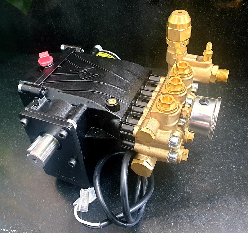 Máy phun cao áo xịt rửa xe dây đai 7,5kw