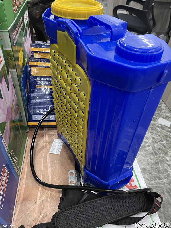 Máy phun thuốc khử trùng Cater CT-20L kèm súng phun Ymasuki Mist Bower F8