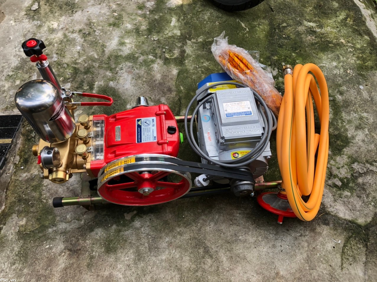Bộ máy phun dây đai 2hp  