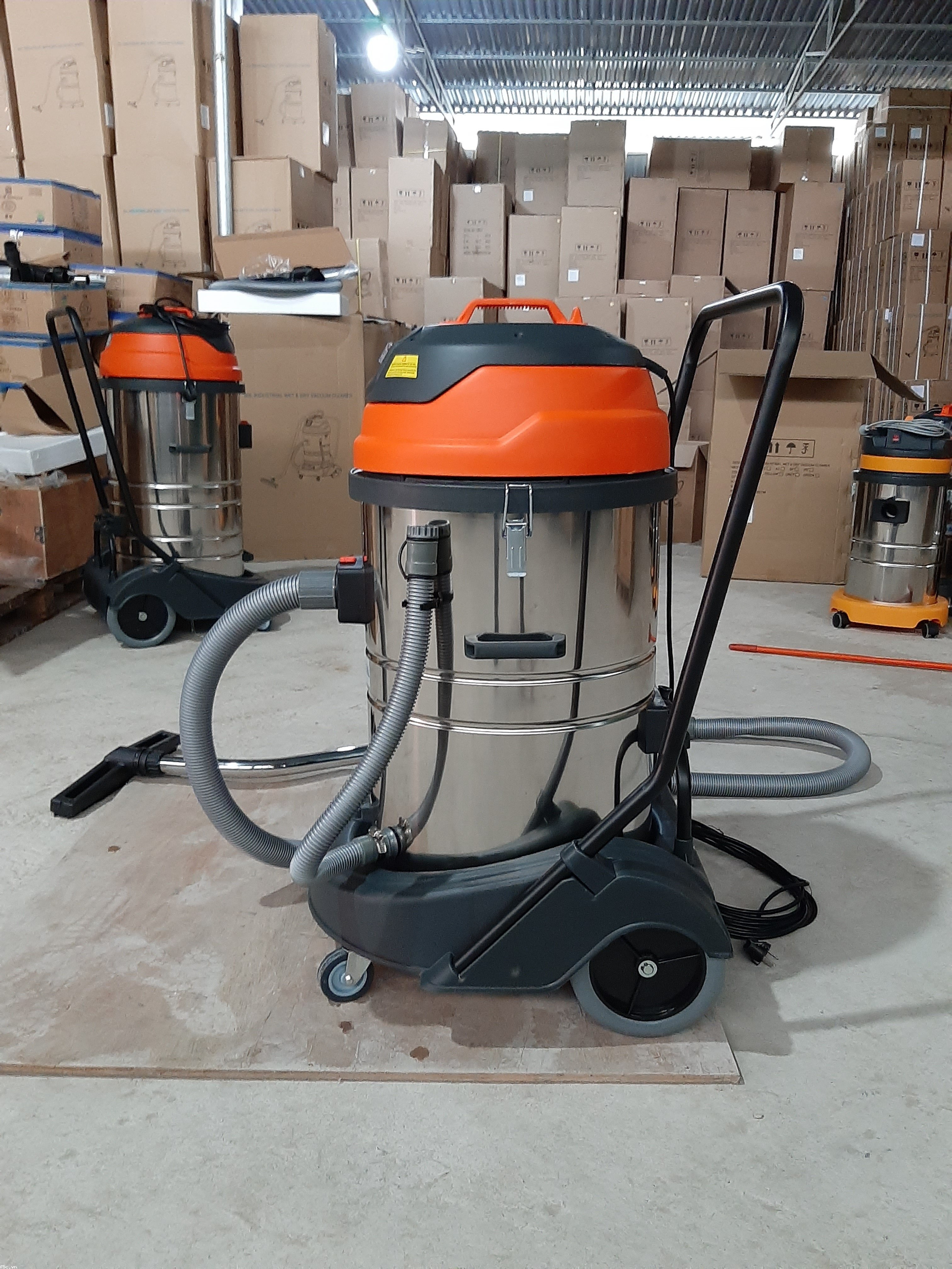 Máy Hút Bụi Công Nghiệp Pertek PT70H