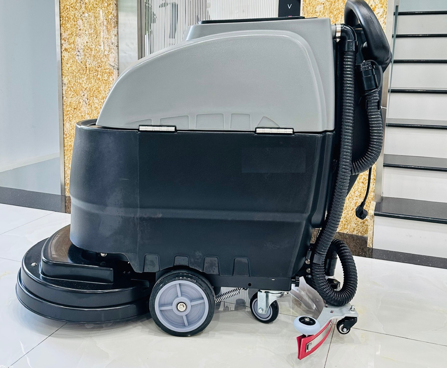 Máy chà sàn liên hợp DV55DC (Chạy Bằng Acquy)