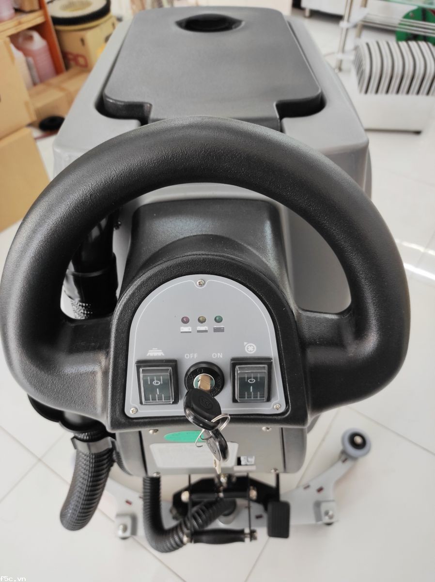 Máy chà sàn liên hợp DV55DC (Chạy Bằng Acquy)
