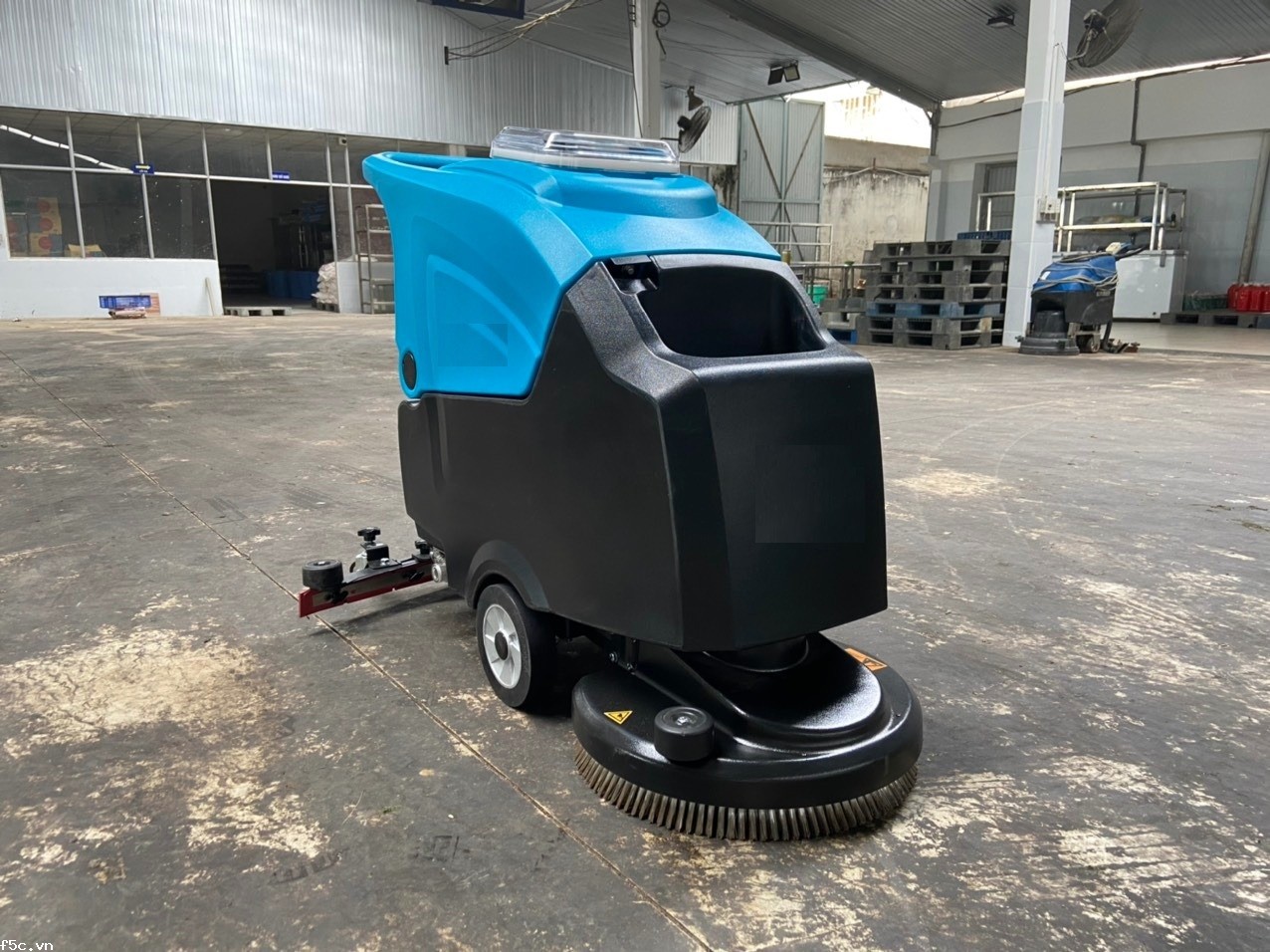 Máy lau sàn liên hợp dùng bình ác quy SmartEco SE 75B