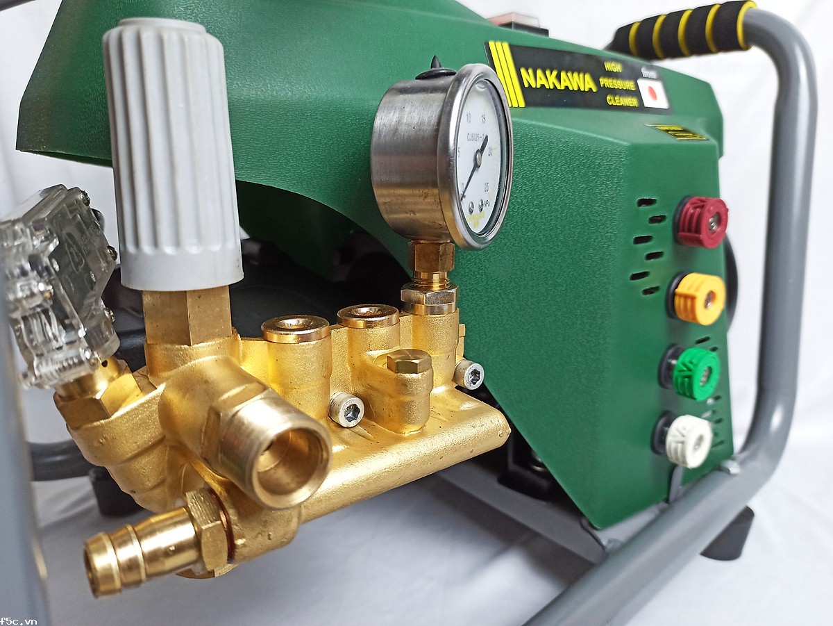 Máy rửa xe áp lực cao Nakawa NK-2300