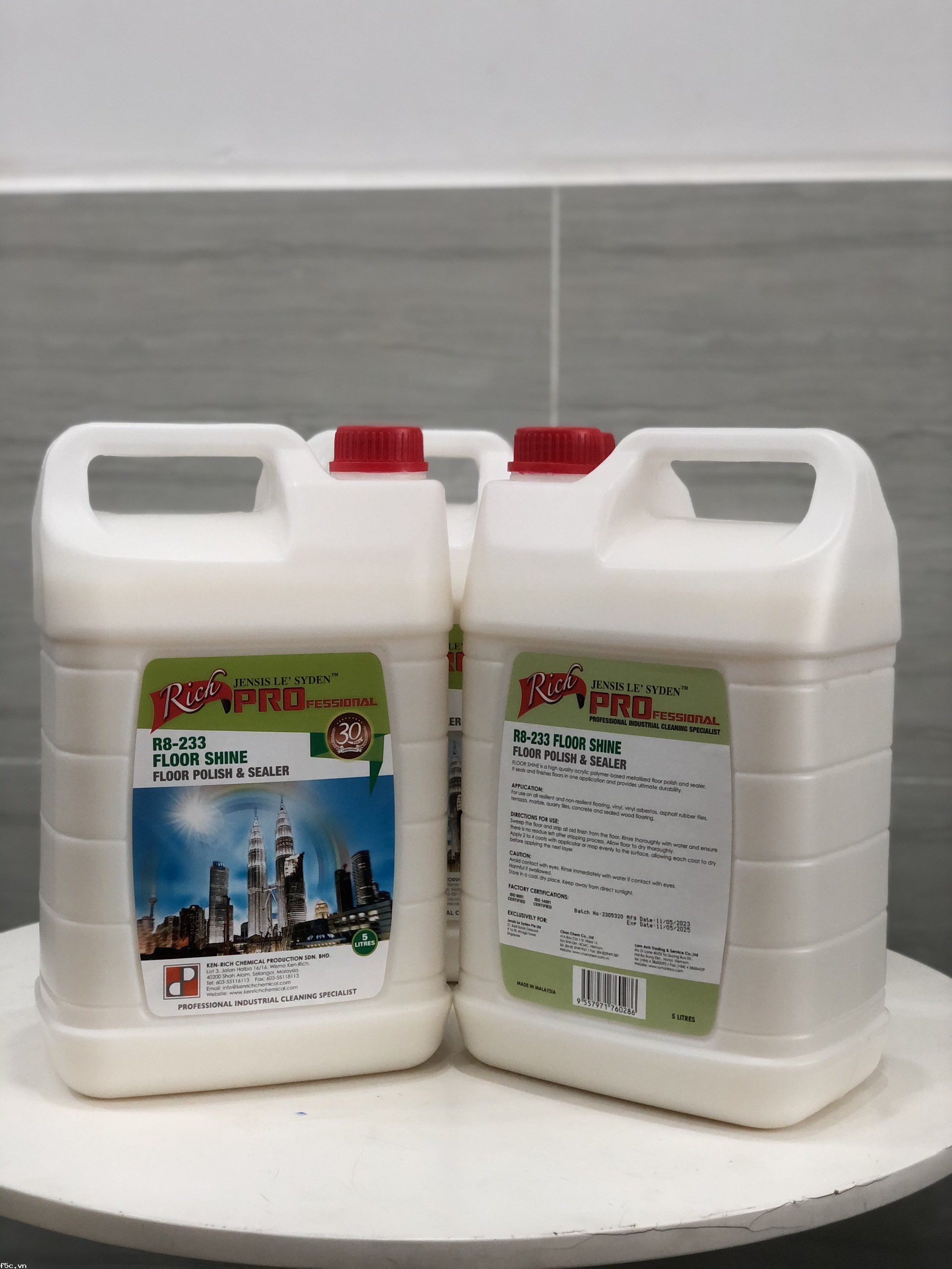 Sáp đánh bóng sàn gỗ RICHPRO FLORSHINE R8-233 Made in Malaysia 5L