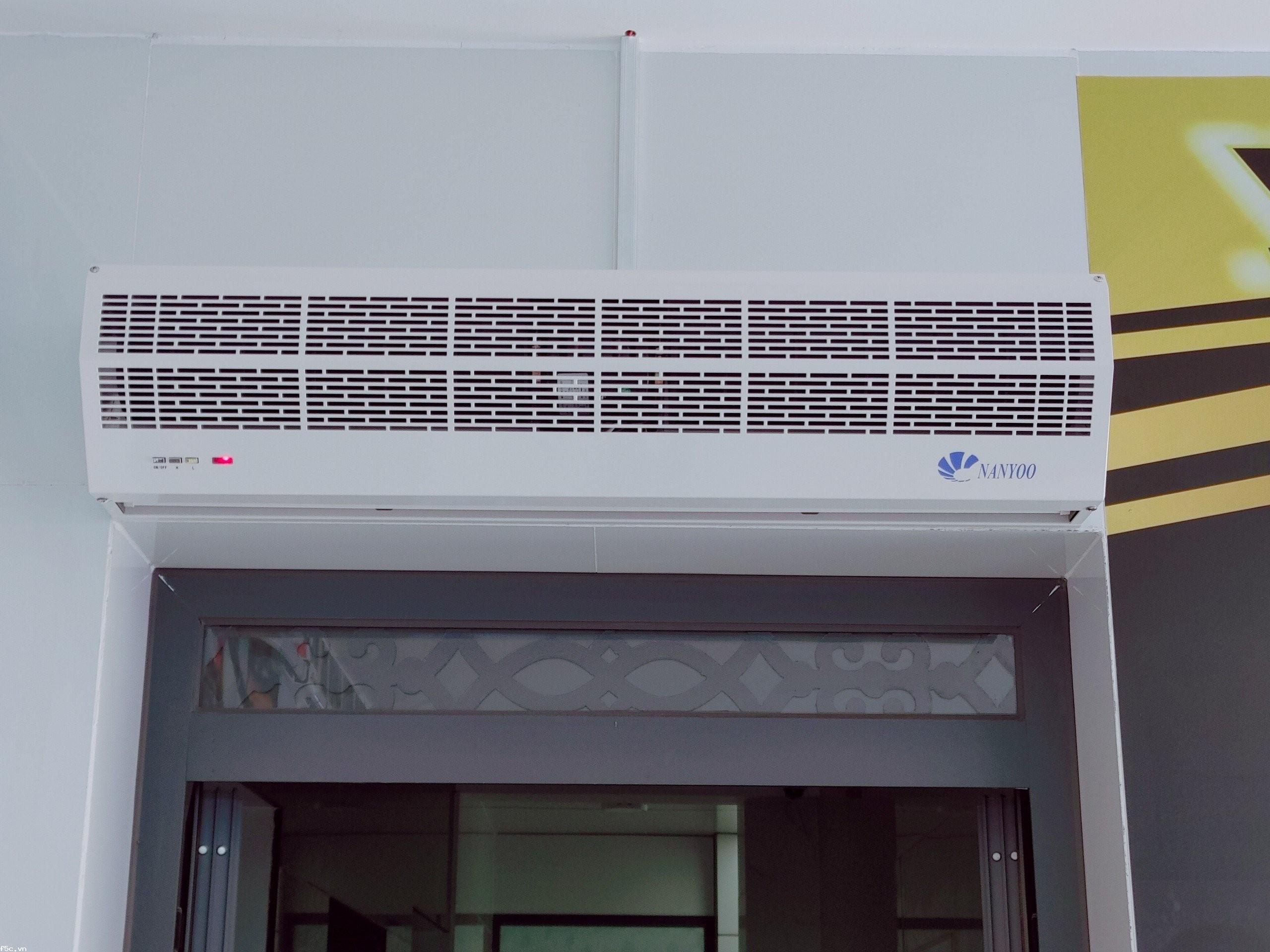 Quạt cắt gió có điều khiển Nedfon FM3012-Y-A
