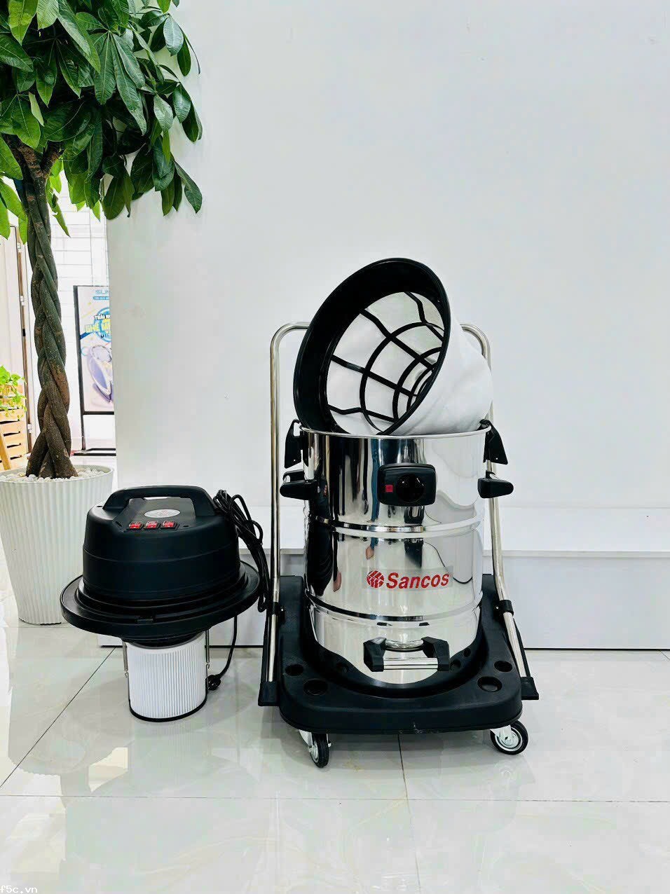 Máy hút bụi công nghiệp SANCOS 3238W