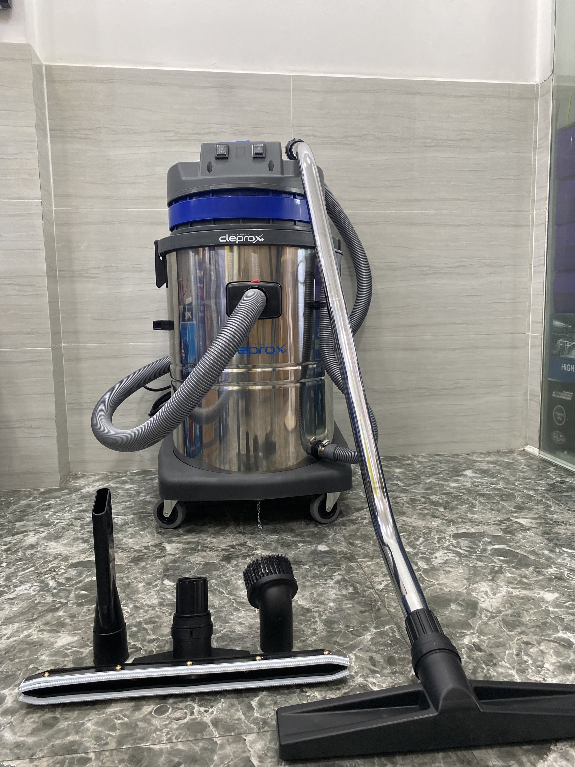 Máy hút bụi CleproX X-2/75 ( Thùng inox )