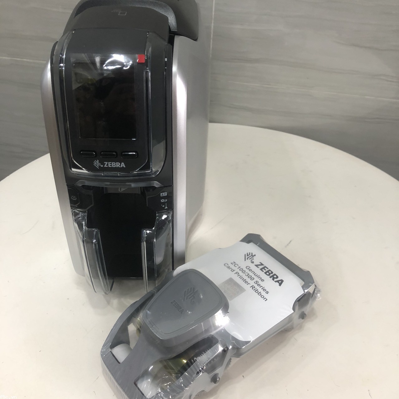 Máy in thẻ nhựa Zebra ZC300