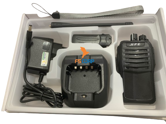 Máy bộ đàm cầm tay  SFE- S780H UHF
