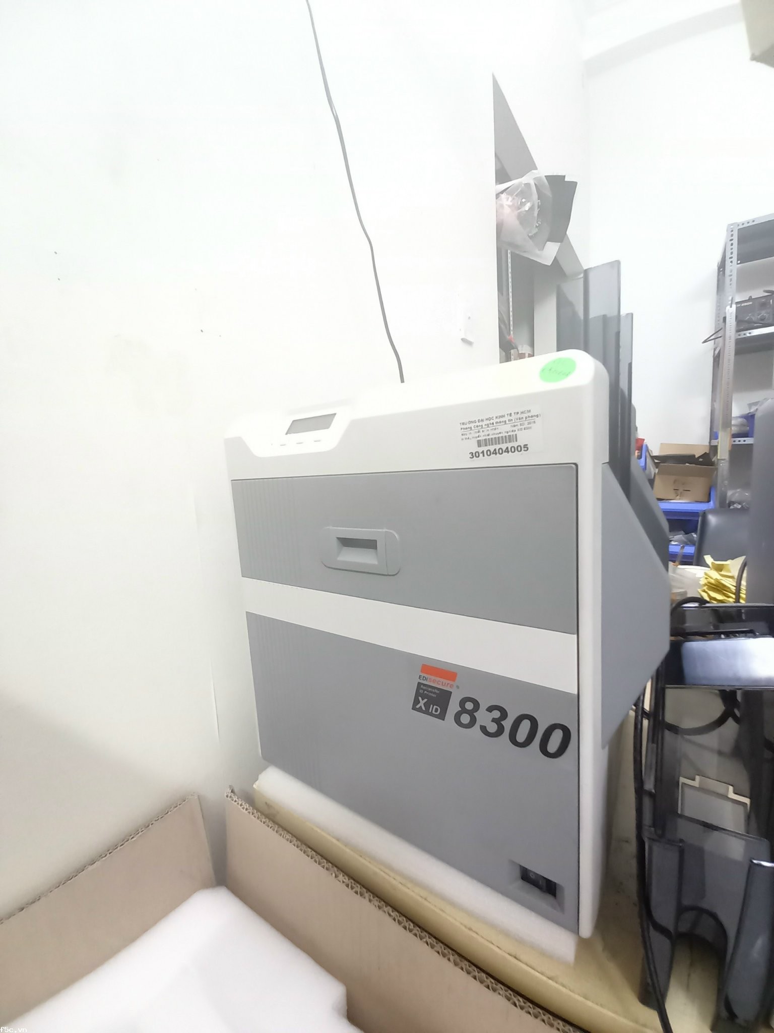 Máy in thẻ nhựa chuyên nghiệp Matica XID8300