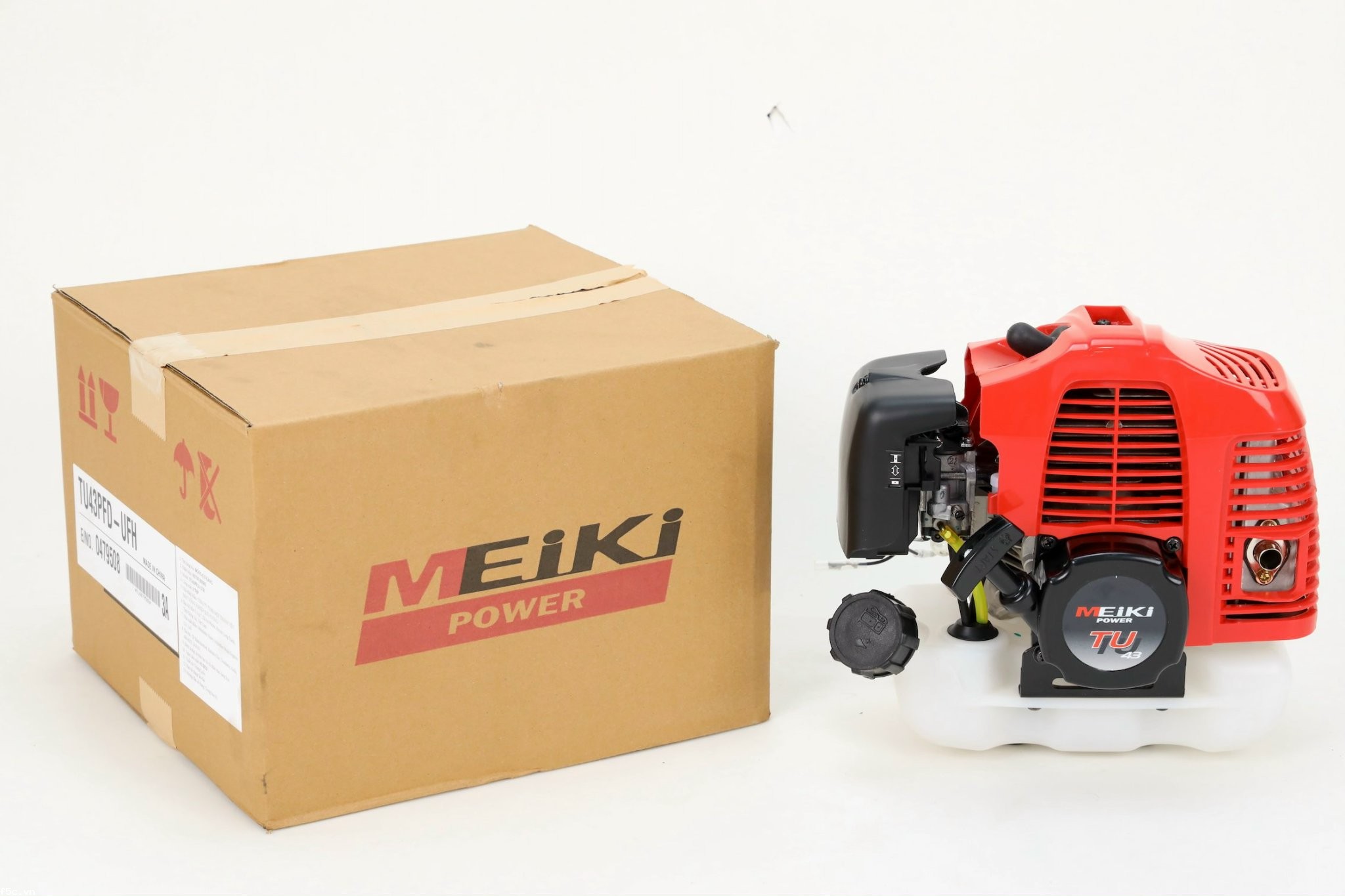 MÁY CẮT CỎ MITSUBISHI MEIKI TU43-japan
