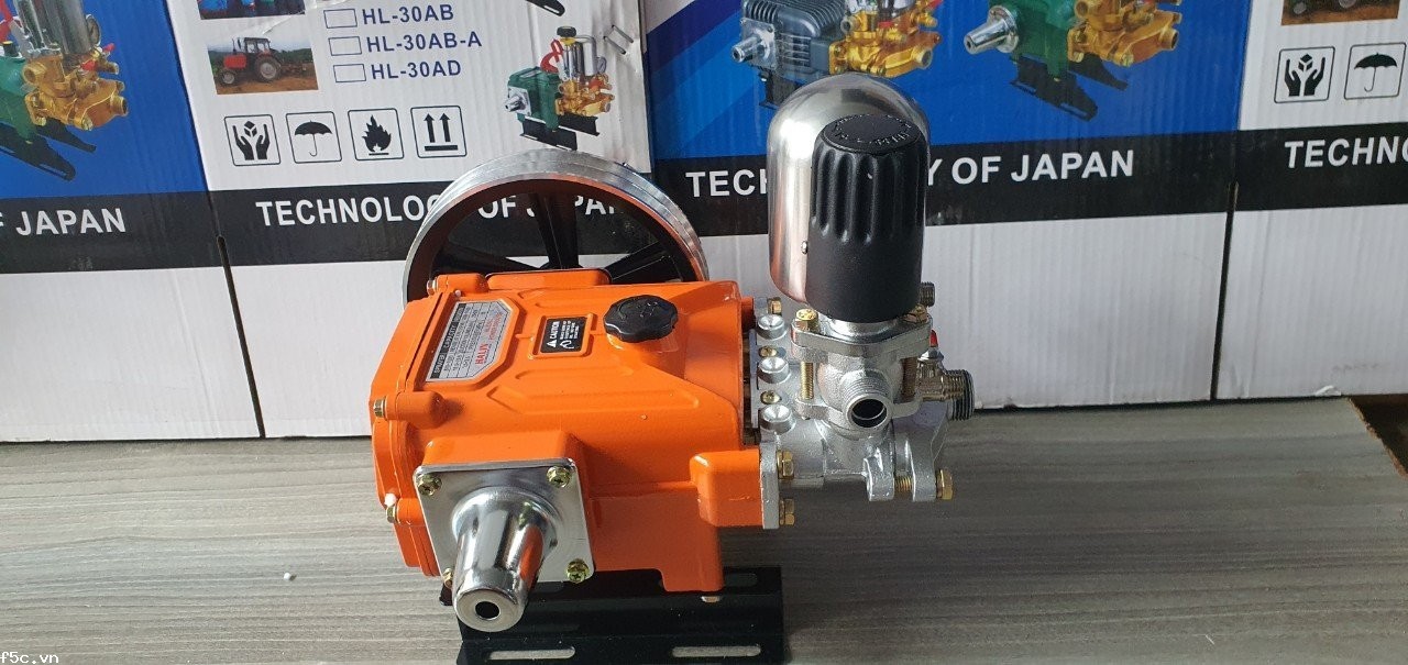 Đầu bơm Piston sứ HL-22AC (loại thường có bình tích áp)
