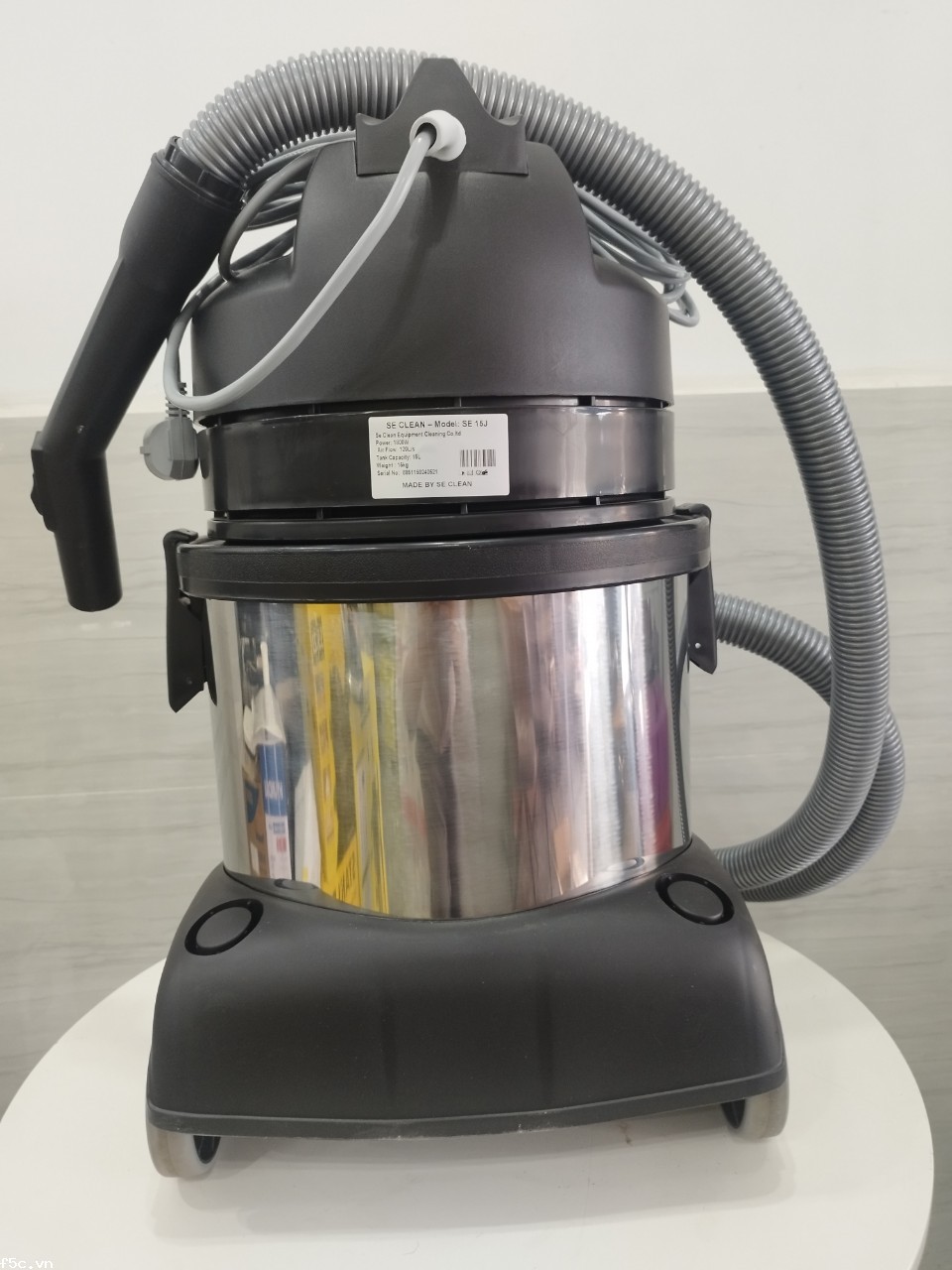 Máy hút bụi  hút nước công nghiệp SE Clean SE 15J