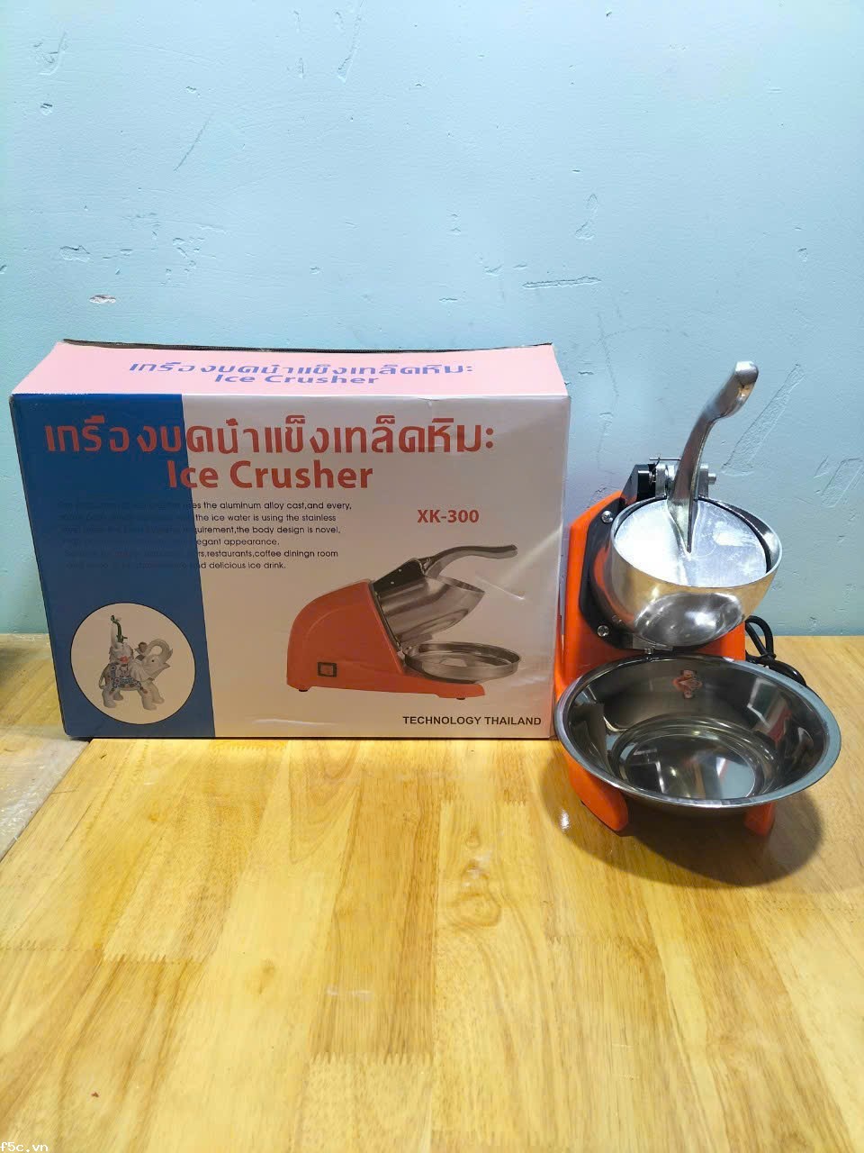 MÁY BÀO ĐÁ ICE CRUSHER XK300 2 LƯỠI 300W