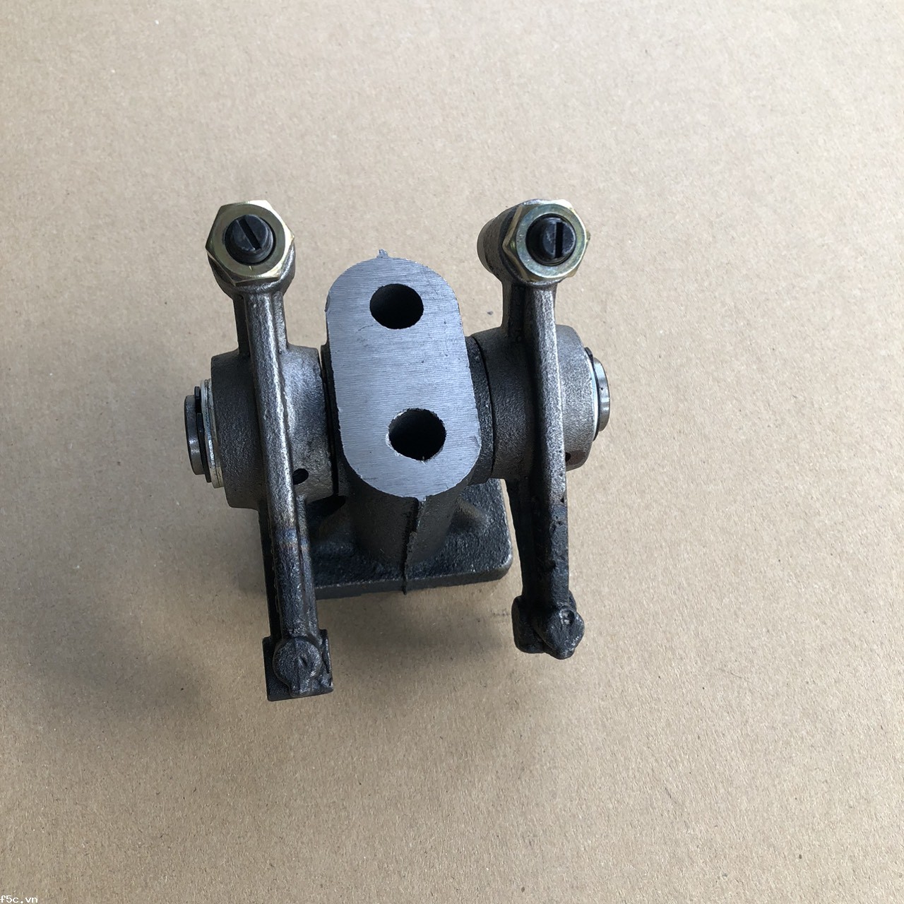 Bộ cam cò động cơ dầu D24