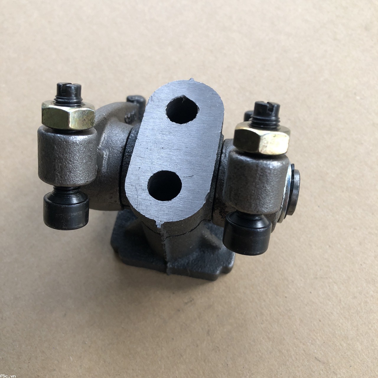 Bộ cam cò động cơ dầu D24