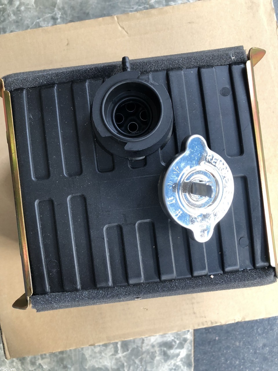 Két nước động cơ diesel - máy nổ D12-D24