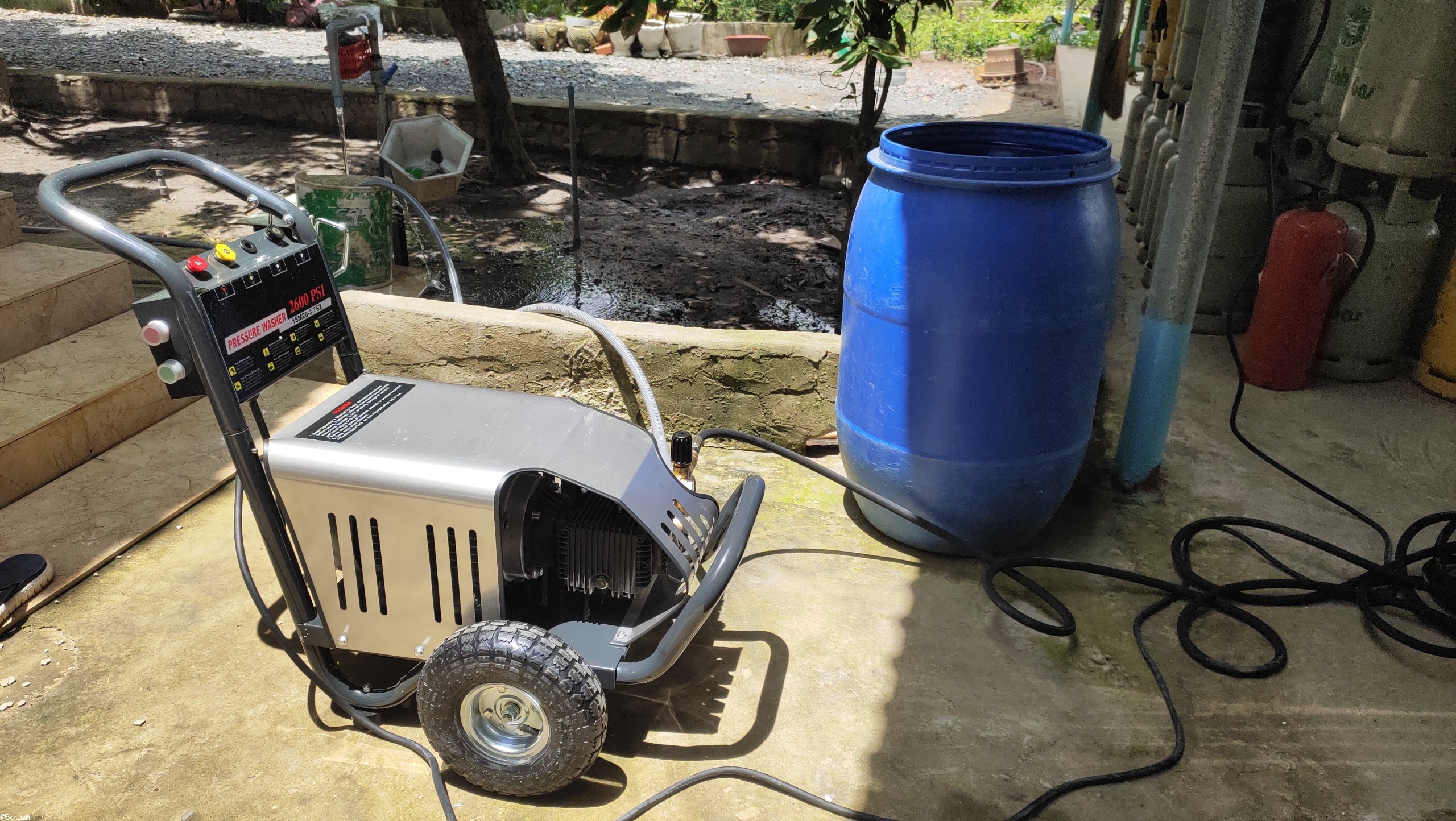 Máy phun xịt rửa xe áp lực cao Kumisai 15M26-3.7S2