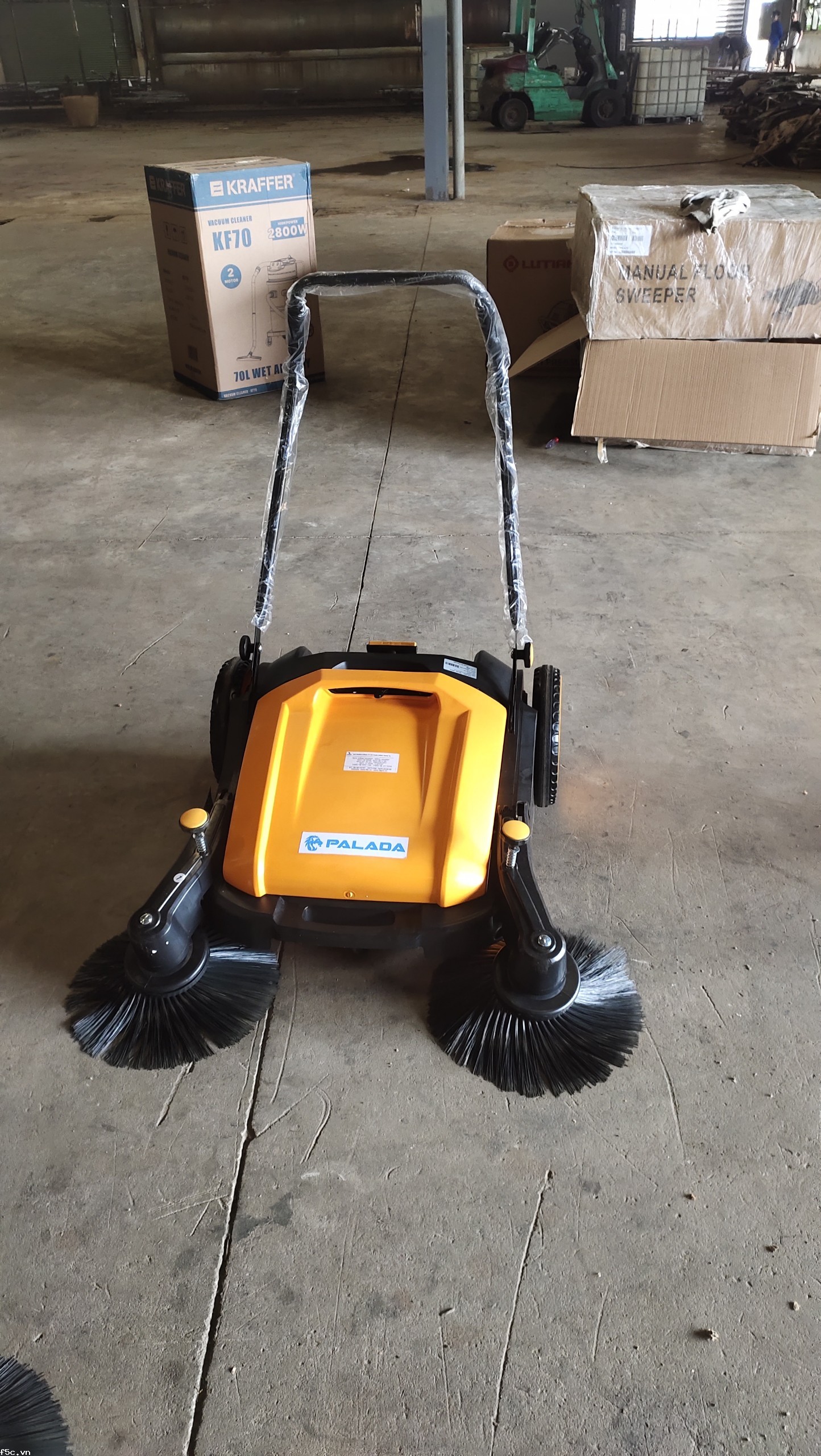 Máy quét rác đẩy tay Palada PD80c/2