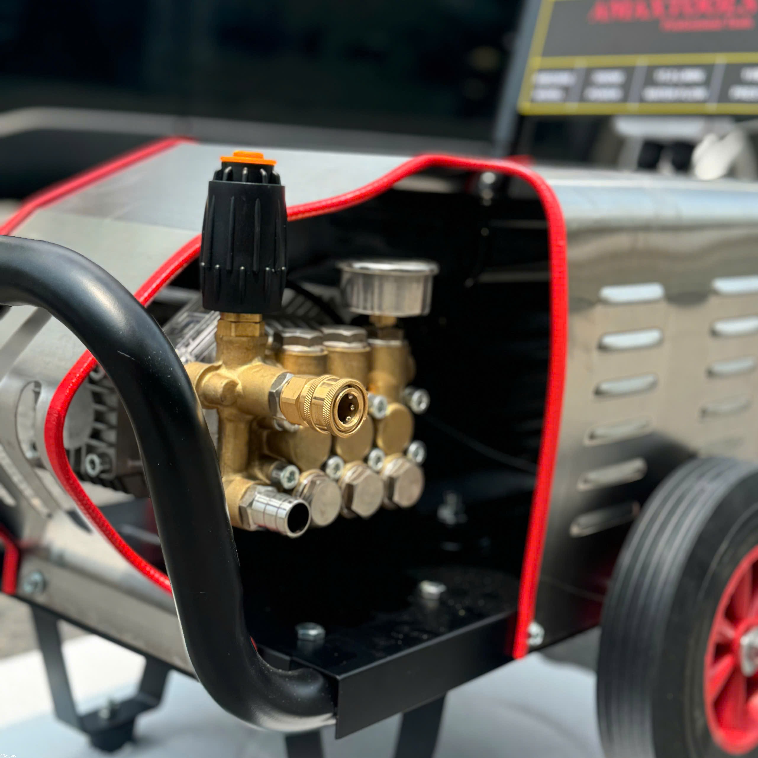 Máy Rửa Xe Áp Lực Cao Amaxtools AMG3000 3Kw